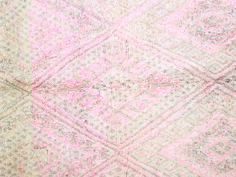 Izeman Vintage Moroccan Rug  7'1" x10'0"
