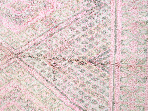 Izeman Vintage Moroccan Rug  7'1" x10'0"