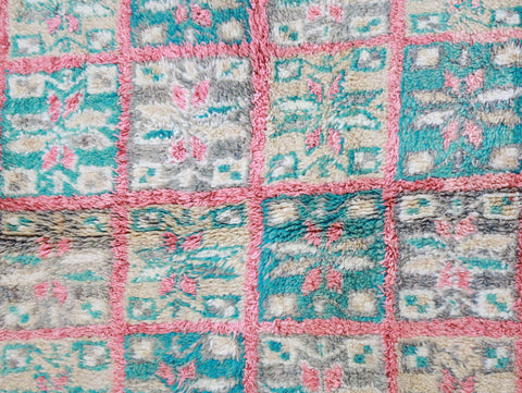 Tawenza Vintage Moroccan Rug  6'2" x10'3"