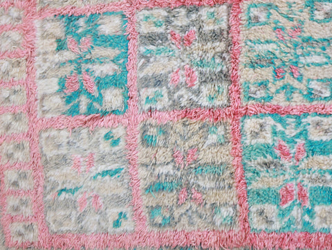 Tawenza Vintage Moroccan Rug  6'2" x10'3"