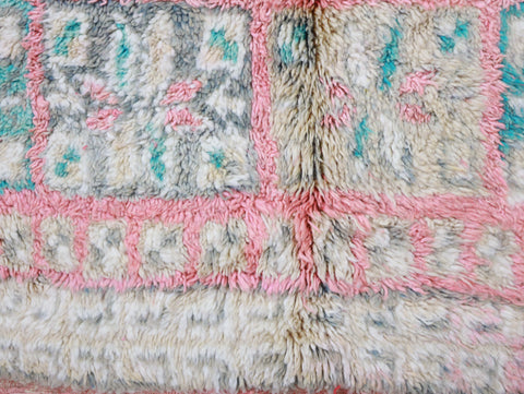 Tawenza Vintage Moroccan Rug  6'2" x10'3"