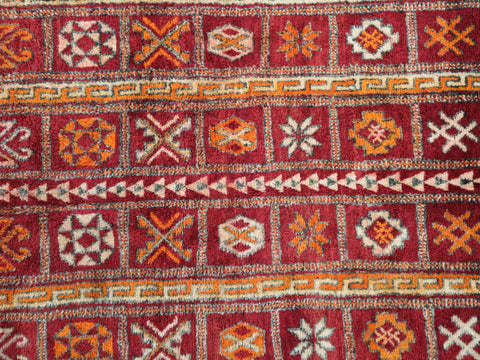 Taziri Vintage Moroccan Rug  5'6" x 10'4"