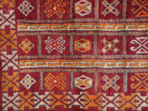 Taziri Vintage Moroccan Rug  5'6" x 10'4"
