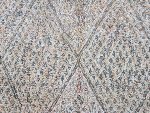 Yerri Vintage Moroccan Rug  6'9" x11'1"