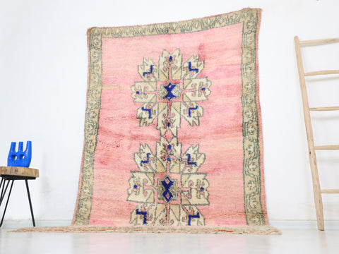 Tazzalit  Vintage Moroccan Rug  5'0" x 8'2"