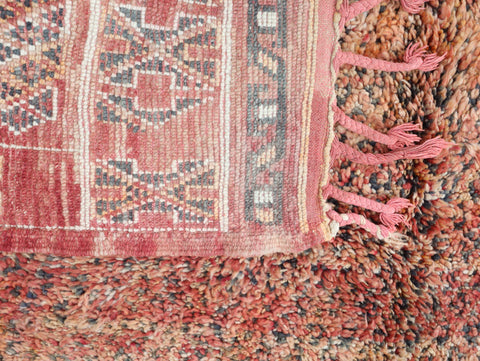 Iksil Vintage Moroccan Rug  6'4" x9'8"