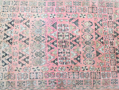 Ilmas Vintage Moroccan Rug  7'0" x11'9"