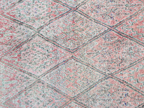 Taghzut Vintage Moroccan Rug  6'3" x9'6"