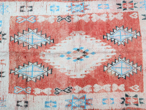 Tissefrit Vintage Moroccan Rug 5'4" x 9'3"