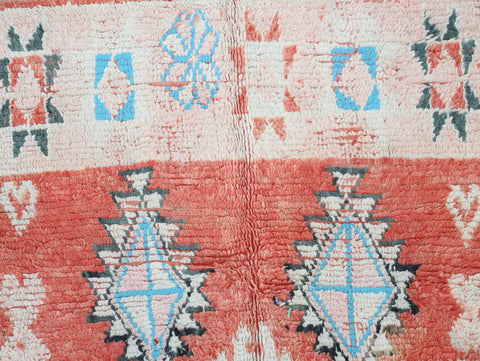 Tissefrit Vintage Moroccan Rug 5'4" x 9'3"