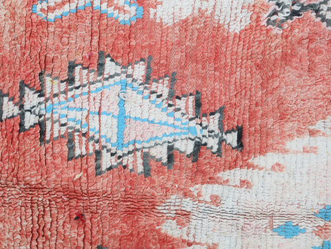 Tissefrit Vintage Moroccan Rug 5'4" x 9'3"