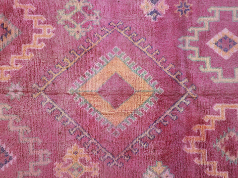 Azal Vintage Moroccan Rug  5'6" x9'8"