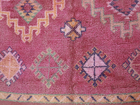 Azal Vintage Moroccan Rug  5'6" x9'8"