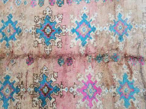 Aksel  Vintage Moroccan Rug  5'9" x 8'3"