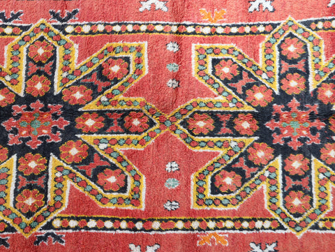 Amanar Vintage Moroccan Rug 6'9" x 12'1"