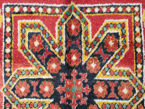 Amanar Vintage Moroccan Rug 6'9" x 12'1"