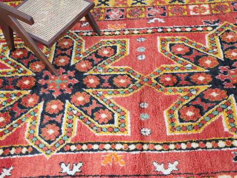 Amanar Vintage Moroccan Rug 6'9" x 12'1"