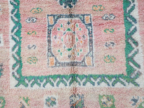 Akhamuk Vintage Moroccan Rug  5'8" x11'2"