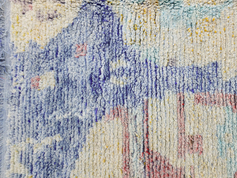 Hinan Moroccan Rug 5'4" x 7'9"