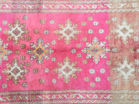 Tafoukt Vintage Moroccan Rug  3'8" x 7'4"