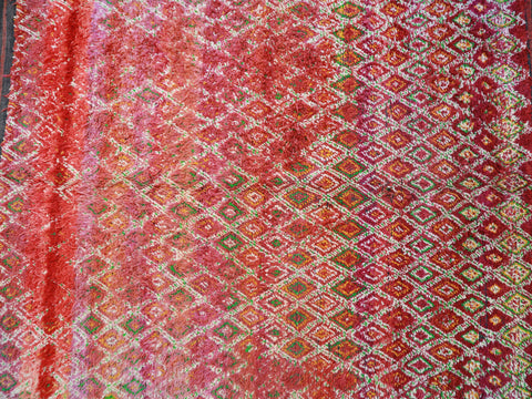 Amhaws Vintage Moroccan Rug  6'4" x8'3"