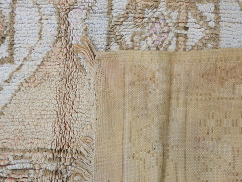 Kanissa Vintage Moroccan Rug 5'8" x10'6"