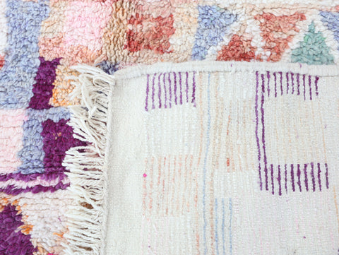 Issafen Moroccan Rug 5'3" x 7'4"