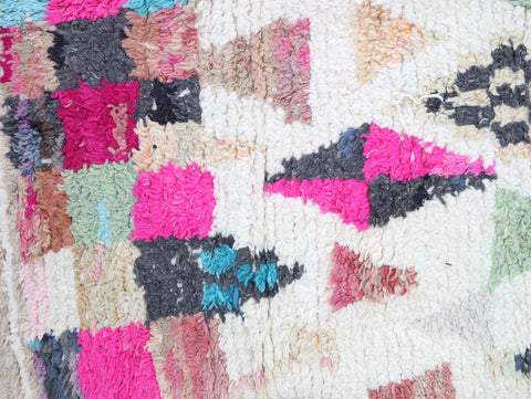 Taluft Moroccan Rug 4'9" x 8'2"