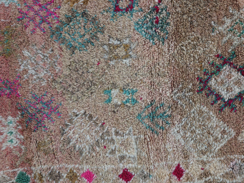 Iksilen Vintage Moroccan Rug 5'8" x9'7"