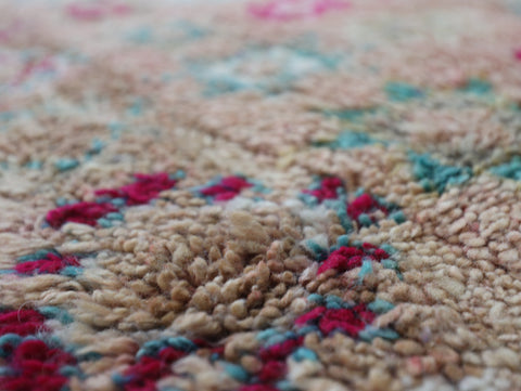 Iksilen Vintage Moroccan Rug 5'8" x9'7"