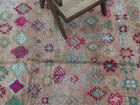 Iksilen Vintage Moroccan Rug 5'8" x9'7"