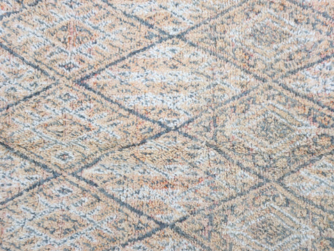 Naytas Vintage Moroccan Rug 7'0" x10'5"