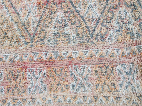 Naytas Vintage Moroccan Rug 7'0" x10'5"