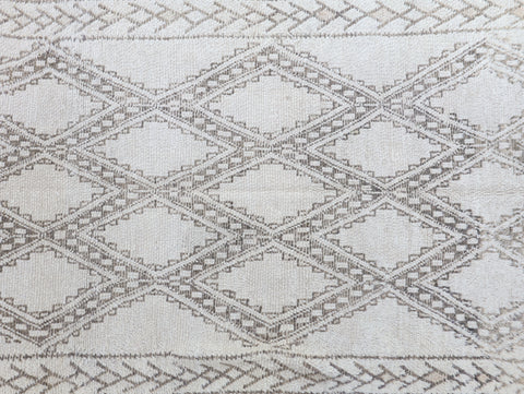 Yuna Vintage Moroccan Rug 5'7" x9'6"