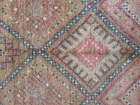 Assinan Vintage Moroccan Rug 5'6" x10'3"