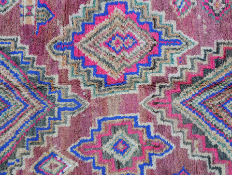 Tafoukt Vintage Moroccan Rug 5'8" x 9'7"