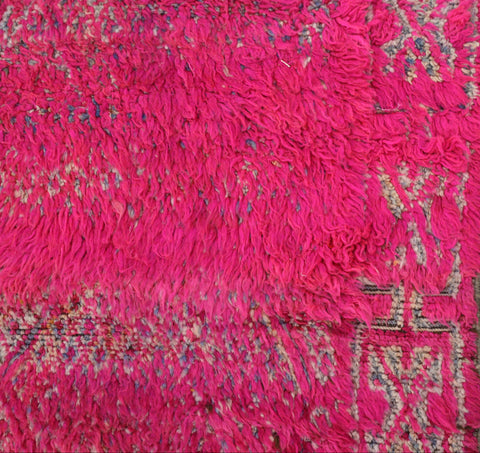 Izuran Vintage Moroccan Rug 7'2" x 10'1"