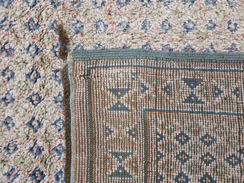 Akbabu Vintage Moroccan Rug  6'8" x11'5"