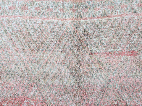 Tithrite Vintage Moroccan Rug 6'5" x 9'5"