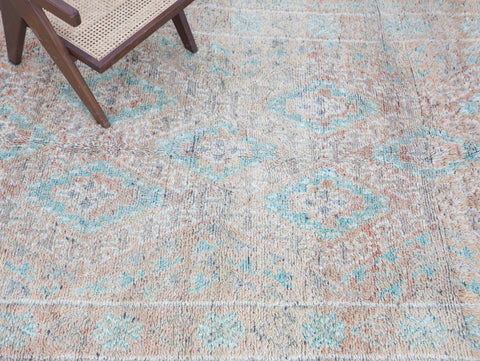 Yara Vintage Moroccan Rug 5'9" x 9'8"