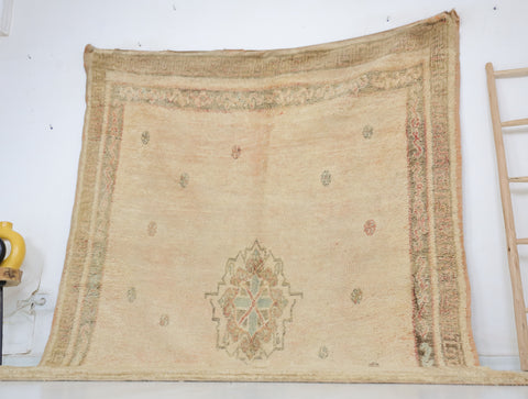 Awtiyur Vintage Moroccan Rug  6'9" x 9'0"