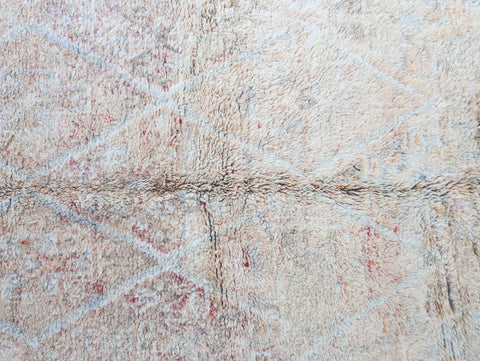 Amayas Vintage Moroccan Rug 5'7" x 9'3"