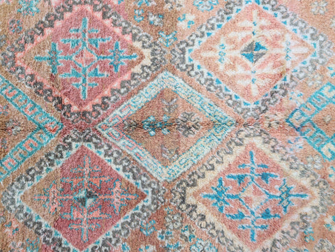 Taslit Vintage Moroccan Rug 6'2" x9'3"