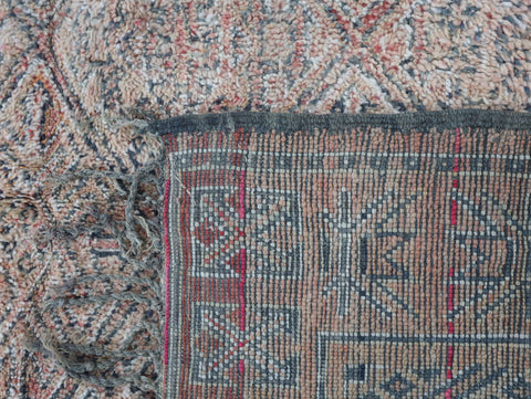 Tin Hinan Vintage Moroccan Rug 6'6" x 9'5"