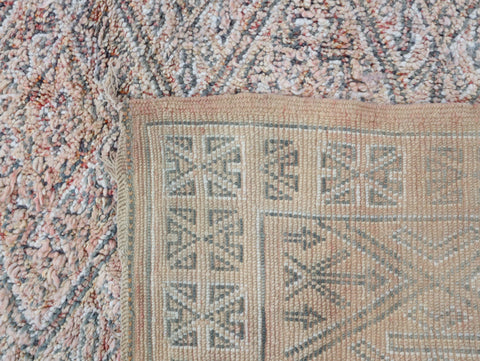 Hennou Vintage Moroccan Rug 7'1" x 11'2"