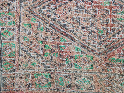 Izri Vintage Moroccan Rug 6'8" x 11'4"