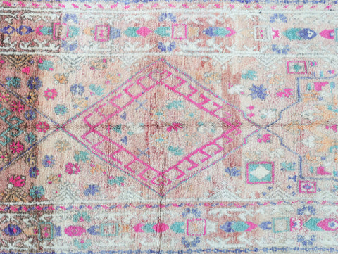 Yenyer Vintage Moroccan Rug 5'7" x11'5"