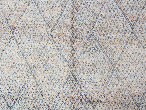 Sifaw Vintage Moroccan Rug 6'9" x 7'9"
