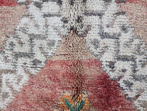 Iligh Vintage Moroccan Rug 5'9" x10'8"