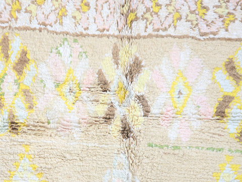 Tazrimut Vintage Moroccan Rug 5'8" x10'7"